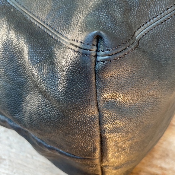 CHANEL COCO CABAS XL charcoal/black caviar leather tote with silver hardware. - Picture 11 of 17